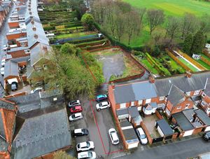 Photo 8- click for photo gallery